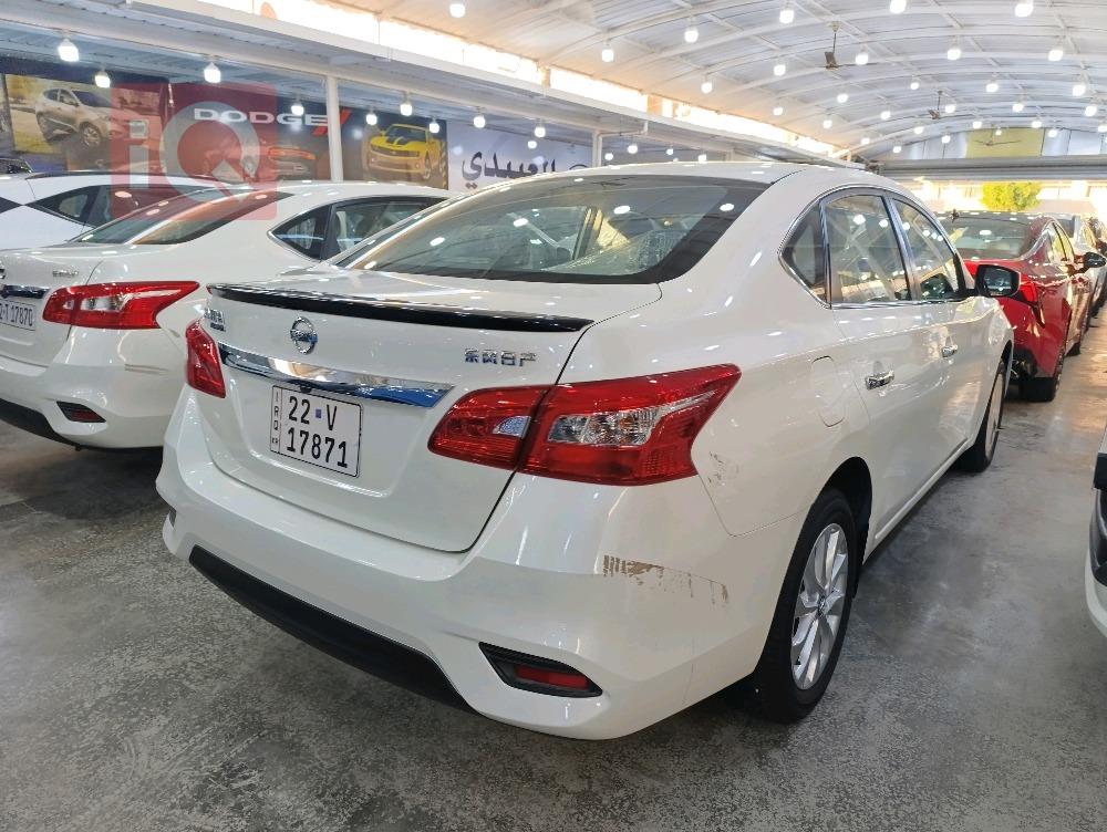 نيسان سنترا